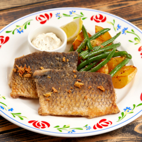 Карп Браславский с обжаренным отварным картофелем